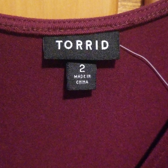 Dress - Picture 3 of 3